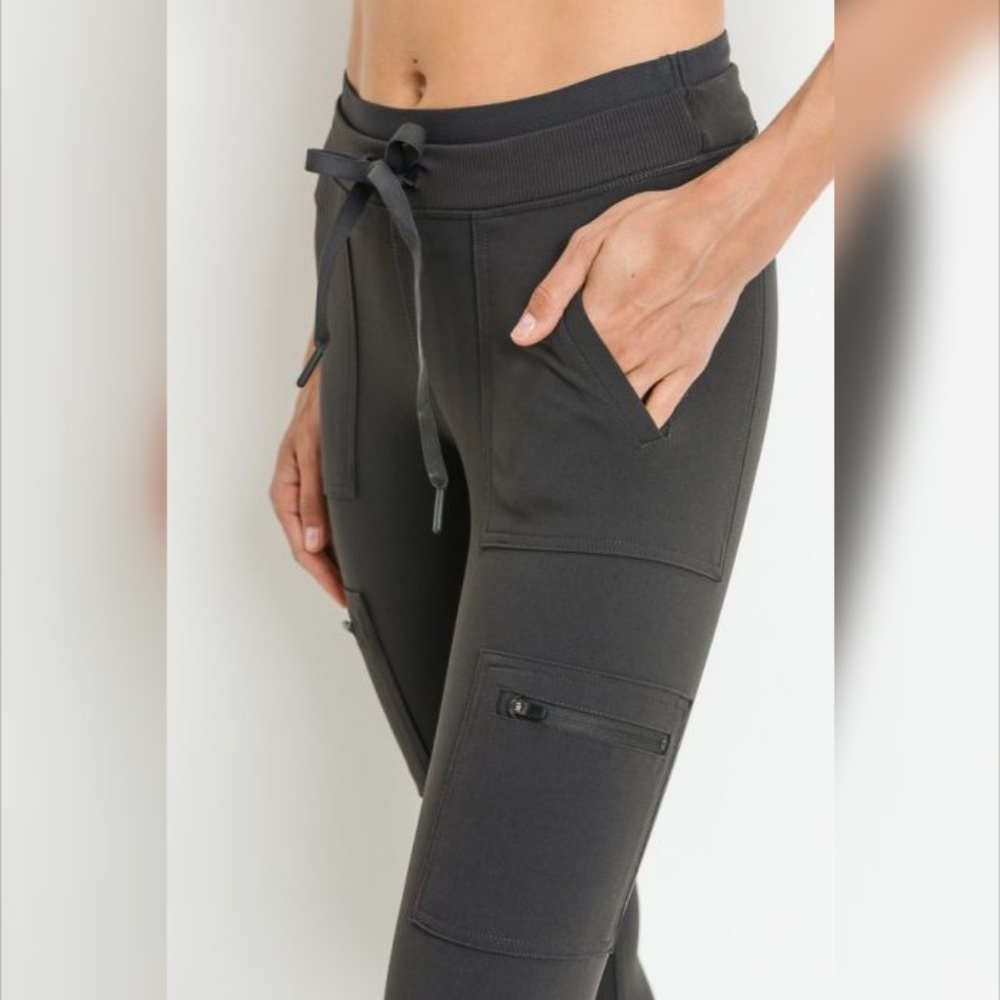 New Skinny Cargo Hybrid Full Leggings Charcoal - Picture 2 of 5